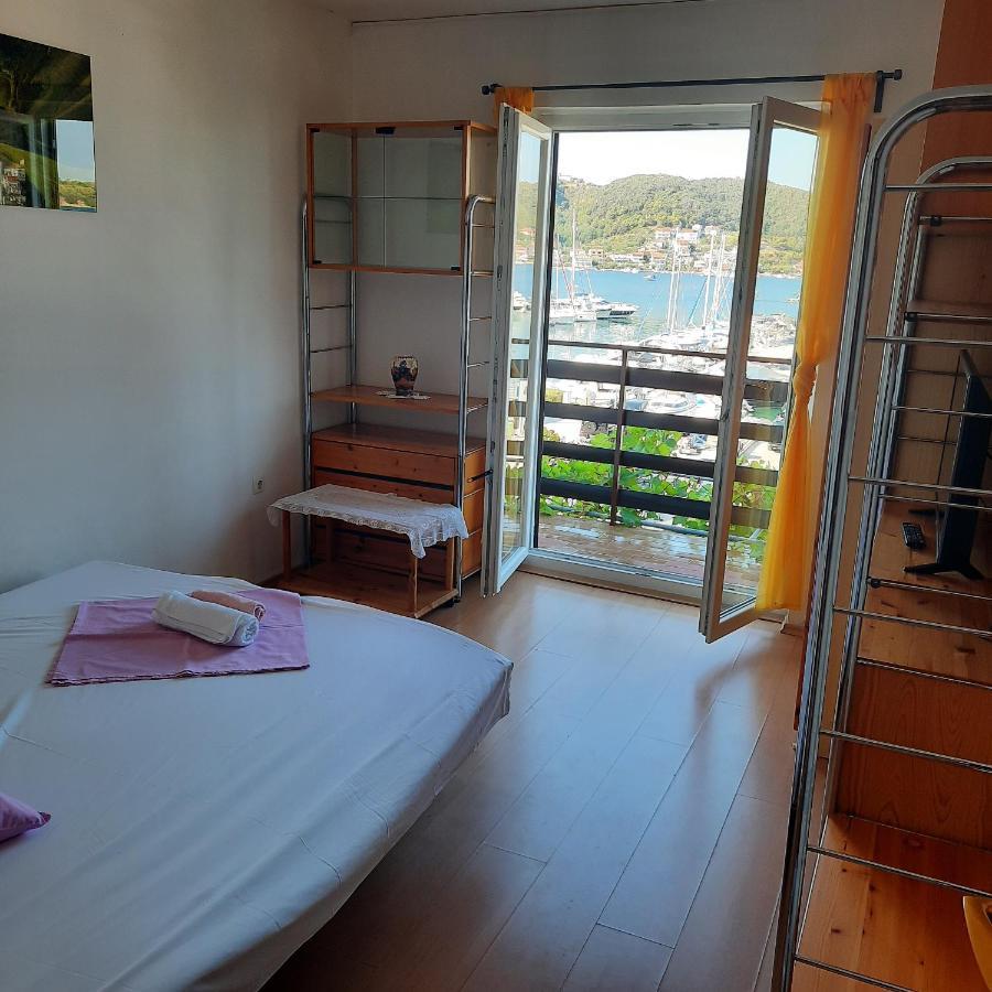 Apartments Bojana Rab Supetarska Draga Bagian luar foto