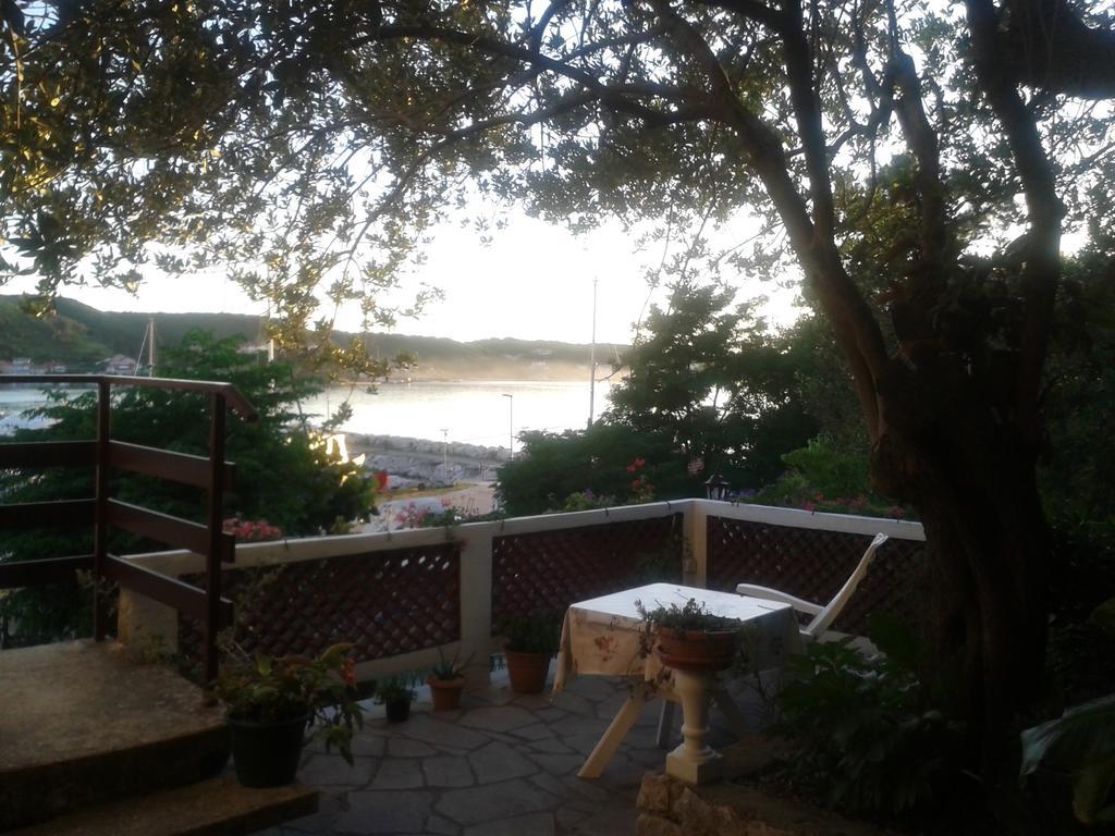 Apartments Bojana Rab Supetarska Draga Ruang foto