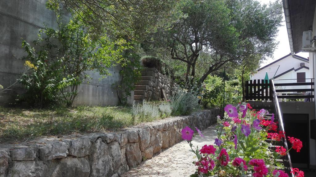 Apartments Bojana Rab Supetarska Draga Bagian luar foto