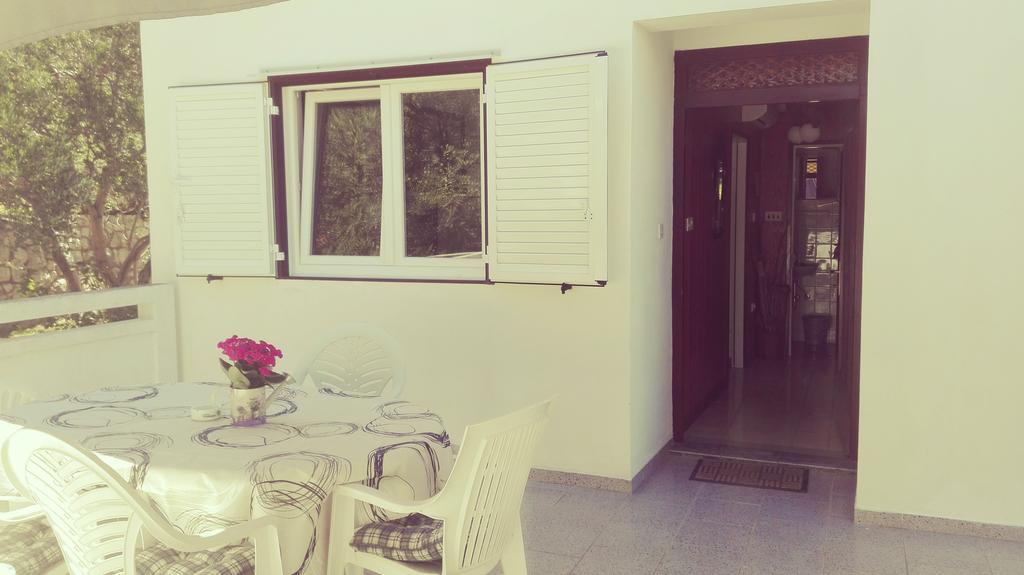 Apartments Bojana Rab Supetarska Draga Bagian luar foto