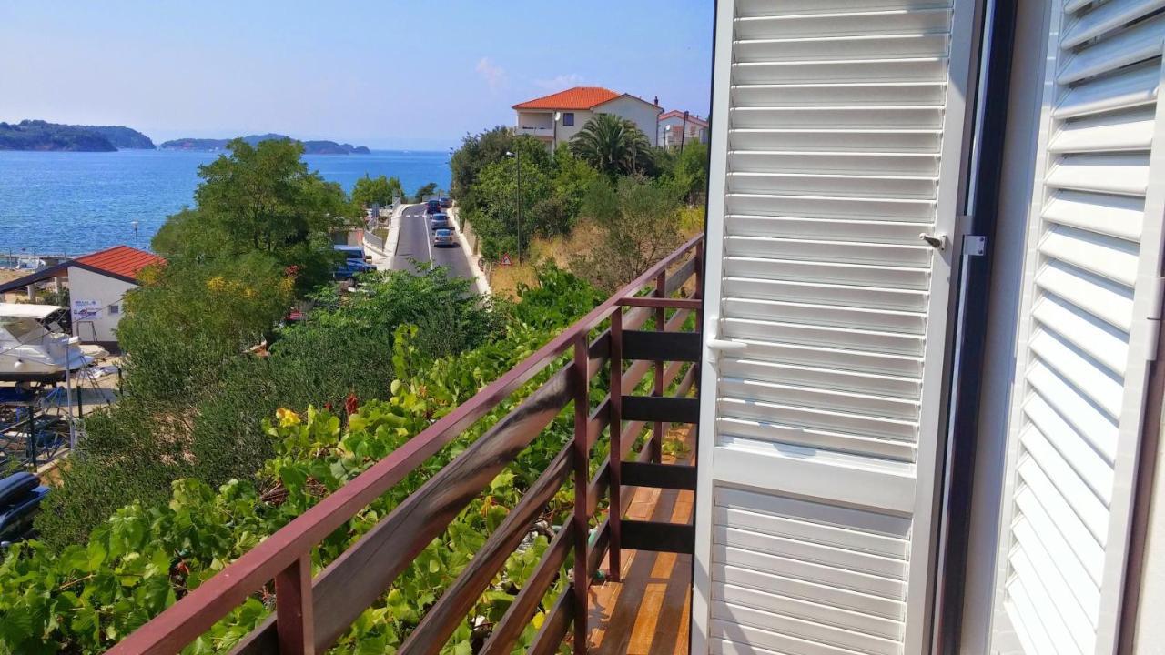 Apartments Bojana Rab Supetarska Draga Ruang foto